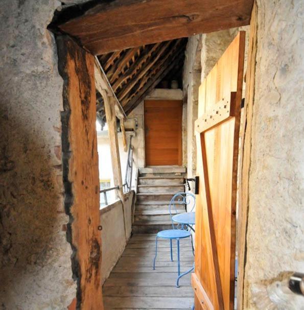 Le Passage Appartement La Charité-sur-Loire Buitenkant foto