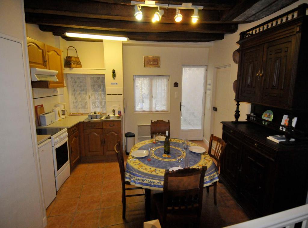 Le Passage Appartement La Charité-sur-Loire Buitenkant foto